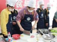 踐行“勞動育人”理念 中國科大把課堂搬進食堂
