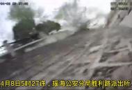 凌晨！合肥警民合力救起落水女子
