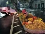 “起飛”失敗！廣德一男子醉駕致車輛四腳朝天 一審獲刑