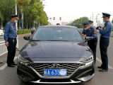 合肥依法查处非法网约车、网约车巡游揽客  