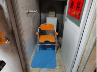 肥東縣對800多戶困難老人家庭進行適老化改造