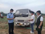 黃牌報廢車輛流落外地四年  合肥交警在河南信陽將其扣押