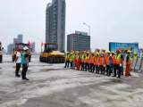 合肥金寨路快速化改造工程1标段沥青开始摊铺