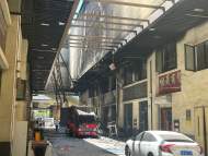 合肥一副食品市場發生火災 現場傳出疑似爆炸聲 有商戶受傷