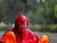 降水落區(qū)預(yù)報(bào)圖五種色！降雨在安徽自南向北由強(qiáng)到弱次第展開