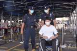 大考2022｜砀山一考生脚受伤 民警护送进考场