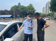 芜湖查处车辆非法营运 为学生放假返乡保驾护航