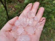 當心強對流！安慶桐城發布冰雹預警