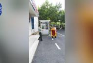 路遇17歲少年中暑倒地 合肥一軍士伸出援手