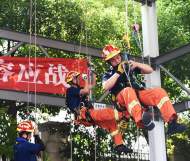 烈日驕陽下 合肥消防不懼“烤”驗練精兵