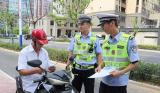 凤台交警开展新建道路交通安全宣传