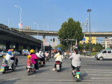 合肥长江西路与西二环交口交通信号灯不亮  交警：已报备督促维修