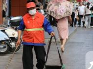 淮南：國慶假期，他們在烈日下忙碌（組圖）