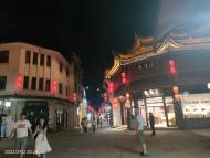 屯溪老街需要路燈后續(xù)：如今夜晚燈火通亮