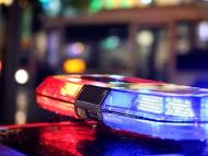 阜陽一女子帶女兒欲跳河自殺  警方15分鐘撫慰聊天救下兩人