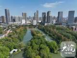 航拍丨合肥包公园五彩斑斓  秋景如画