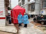 工行安庆分行机关党员下沉社区助力疫情防控