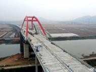 滬（上海）武（武漢）高速公路巢湖段迎來重要進展