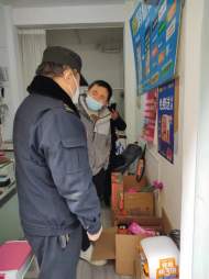 鼓樓街道聯合多部門對轄區內煙花爆竹 “打非治違”專項整治行動 