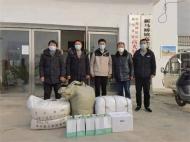 蚌埠中院：“希望你們過(guò)個(gè)幸福快樂(lè)的新年”