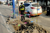 合肥：施工单位违法挖掘路面 被执法人员现场叫停