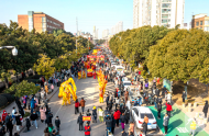 新春走基層 | 鳳臺(tái)：民俗“踩街”鬧新春，古韻新風(fēng)年味濃