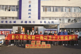 爱心人士捐赠巢湖环卫工人千余瓶消毒液