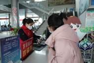 春運合肥汽車站客流上升明顯 預計小年迎來短途探親流高峰