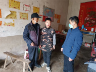 廬江：慰問走訪讓困境學生“三冬暖”