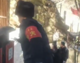 工作人员捏坏游客香烟扔垃圾桶 华山景区回应：山上禁止抽烟 正在核查