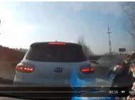 宿州高速交警提醒：駕車需要集中注意力