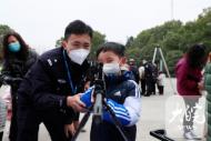學擒敵拳，與警犬互動 肥東警方警務廣場開放日現場人氣足