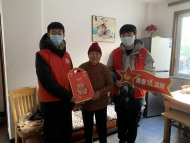 雪華鄉（宏業村街道）煙墩社區：青春送溫暖，敬老正當時