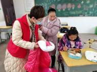 青陽縣新河鎮：關愛留守兒童 暖心社工在行動