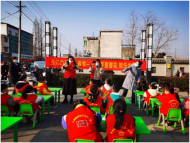 長(zhǎng)豐縣下塘鎮(zhèn)青州社區(qū)：巧手剪窗花 尋訪年的味道 