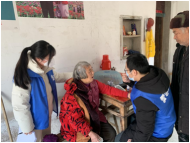 合肥市肥東縣橋頭集鎮社工站：義剪義診進社區，便民服務暖人心