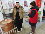 雪華鄉（宏業村街道）南山酈都社區開展食品安全專項檢查工作