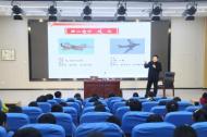 鳳二小教育集團：傾聽英雄故事 汲取奮進力量