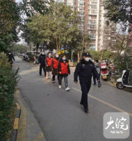 蚌山區雪華鄉（宏業村街道）第一社區：“三個必巡”助力社區治理