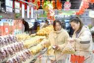 阜陽：豬肉“輕” 蔬菜“沉”