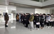 鼓樓街道人武部組織應征青年進站體檢