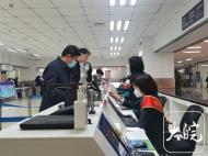 三分鐘自助完成往來港澳通行證再次簽注！合肥出入境辦證量穩步增長
