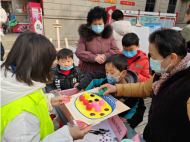 蕪湖市鳩江區官陡街道青鋒社區：元宵燈火映明月 青鋒居民共佳節