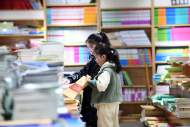 “超長寒假”將結束，新學期開學還要做核酸嗎？多地公布方案