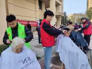 安巢經開區新時代文明實踐中心：情暖二月二 義剪志愿行