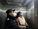 合肥世纪阳光花园兰阳苑4栋业主用上新电梯 可能还要等四个多月