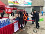 合肥蜀山區荷葉地街道舉辦招聘會 百家企業提供四千崗位