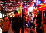 北京關停三里屯酒吧街？官方回應升級改造并保留酒吧街品牌 