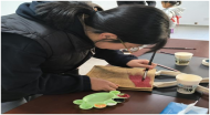 壽蜀新園社區(qū)社工站：筆下生花，美好“袋”回家