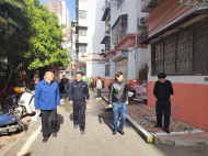 蚌山區文明辦、城管局、物業辦一行來到雪華鄉宏業村街道開展“以查代訓”工作